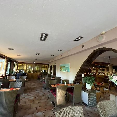 Restaurant Yamas Im Haus Waldesruh Hotel Nettetal Exterior foto